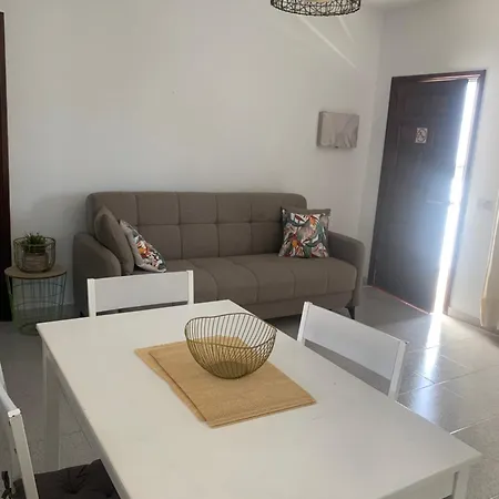 Casa Nehuna Nyaraló